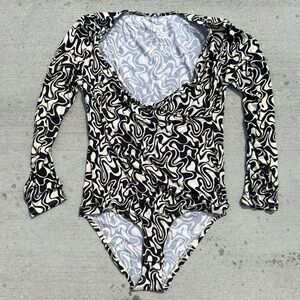 Storq Bodysuit Womens 3 Black Cream Abstract V Neck Maternity Long Sleeve Modal